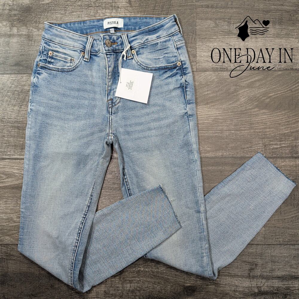 Pistola Arielle Skinny Raw Hem Jeans Size 2 (26)